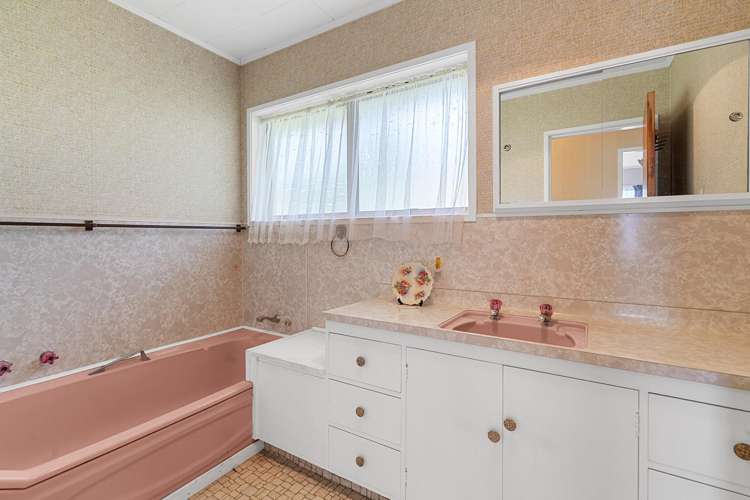 1 Emily Place Bellevue_11
