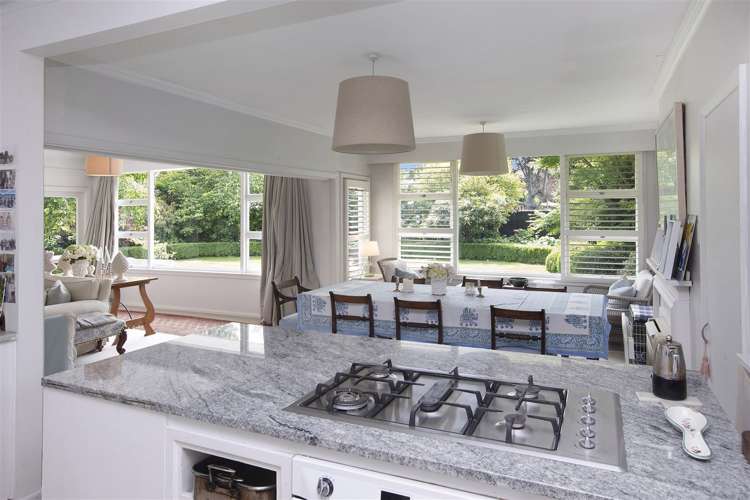 17 Desmond Street Merivale_5