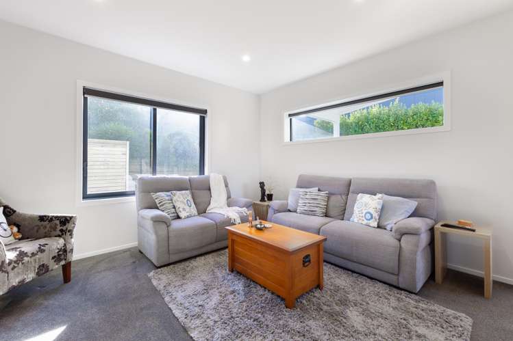21 Ferndale Drive Waikanae_16