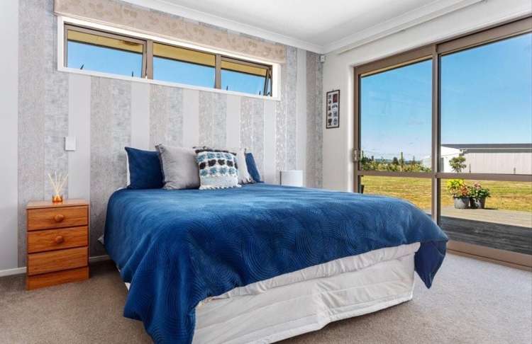 75 Aerodrome Road Thornton_9