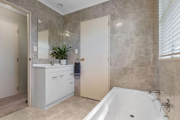 7 Stableford Drive Pyes Pa_6