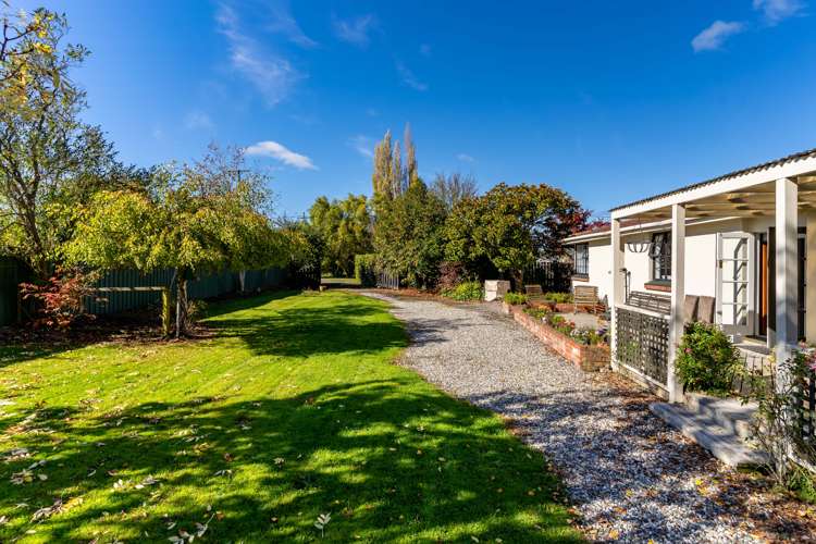 8 Pope Street Milton_21