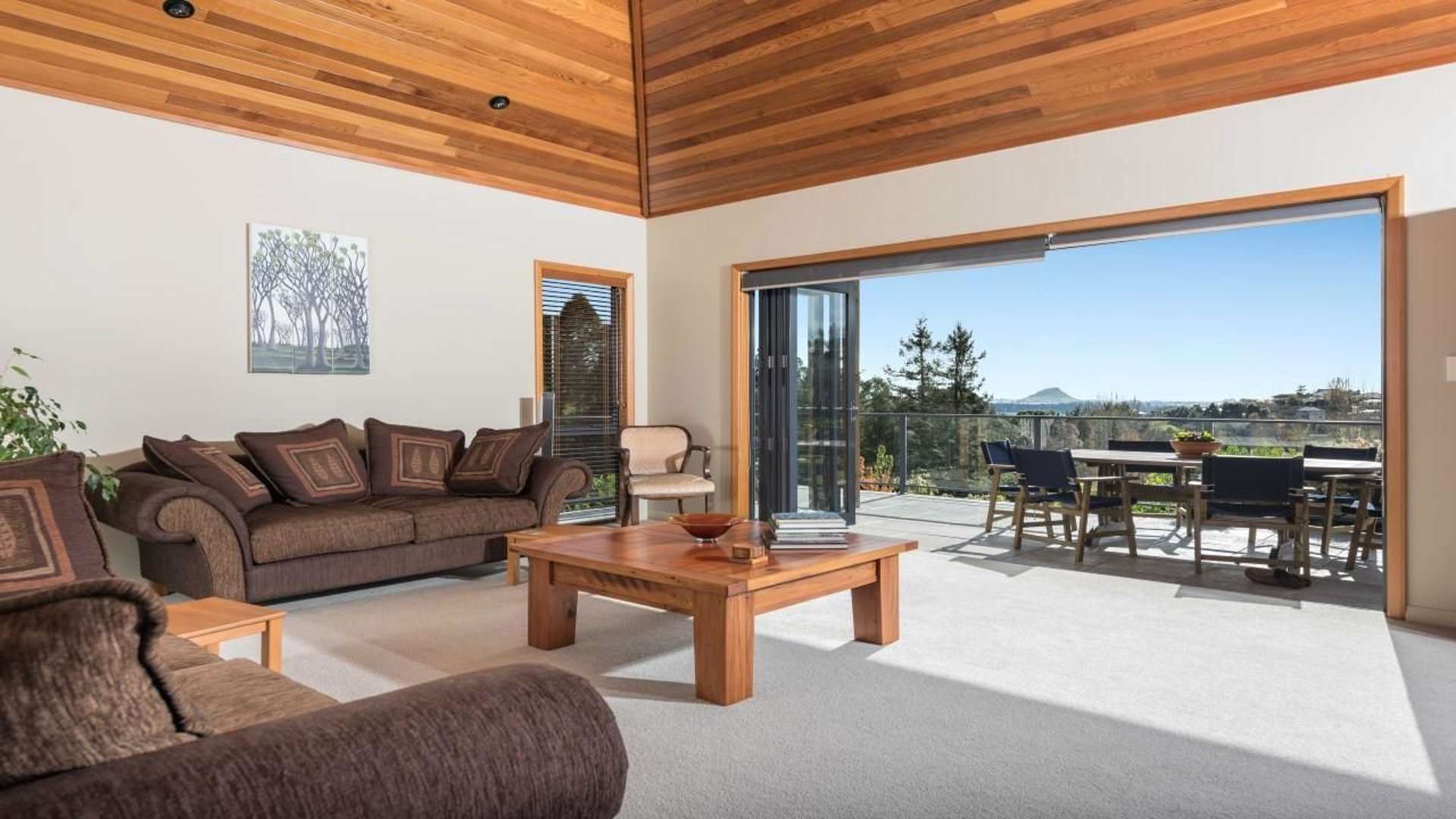 37 Holcombrooke Lane Welcome Bay_0