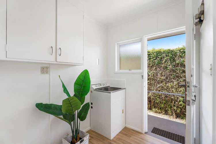 1/19 Hayr Road Three Kings_11