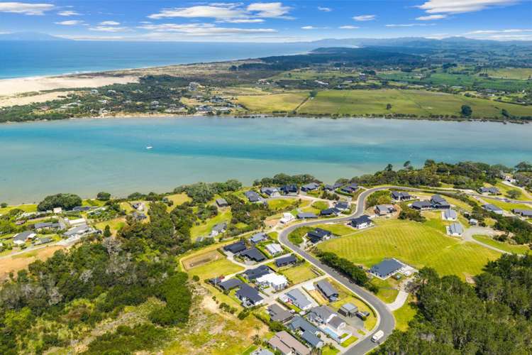 3 Shipwreck Way Mangawhai Heads_44