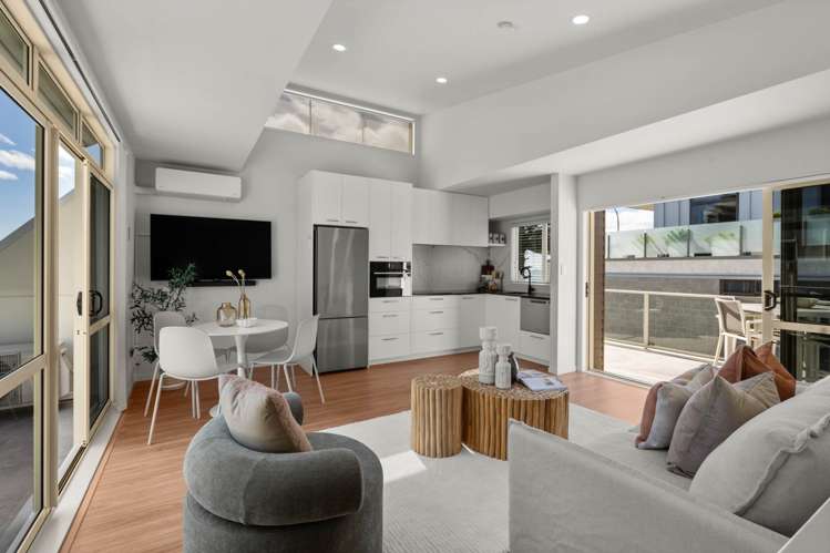 2/47 Marine Parade Mt Maunganui_5