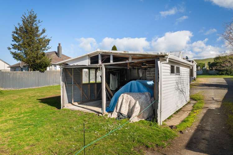 17 Queen Street Waihi_13