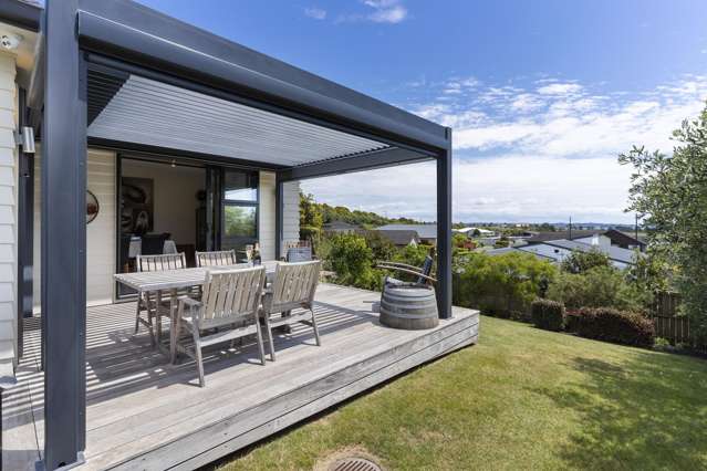 4 Mahutonga Avenue Beachlands_1