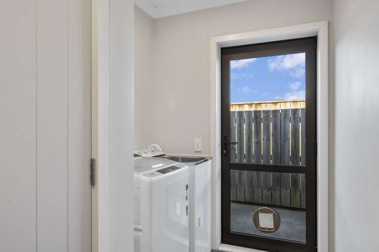 8 Brompton Close Richmond Heights_23