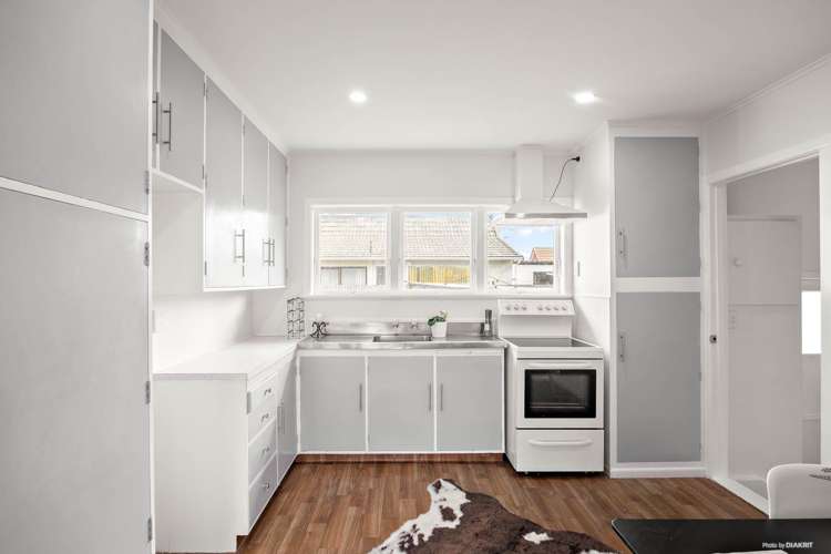 2/129 Wallace Road Papatoetoe_7