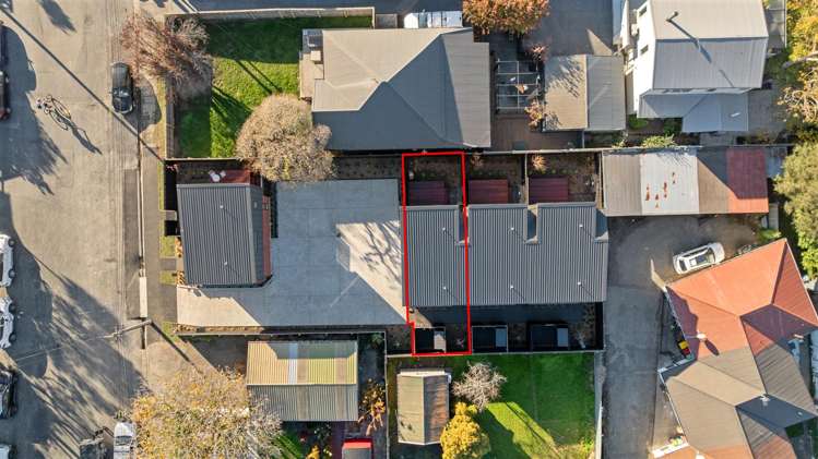 2/10 Seddon Street Sydenham_10
