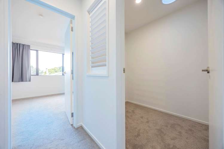 2/10 Camp Road Mt Wellington_7