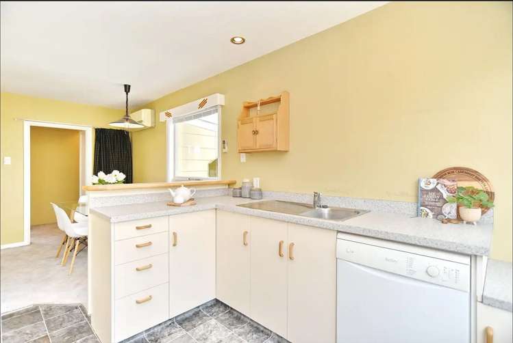 17 Bateman Avenue Bryndwr_1