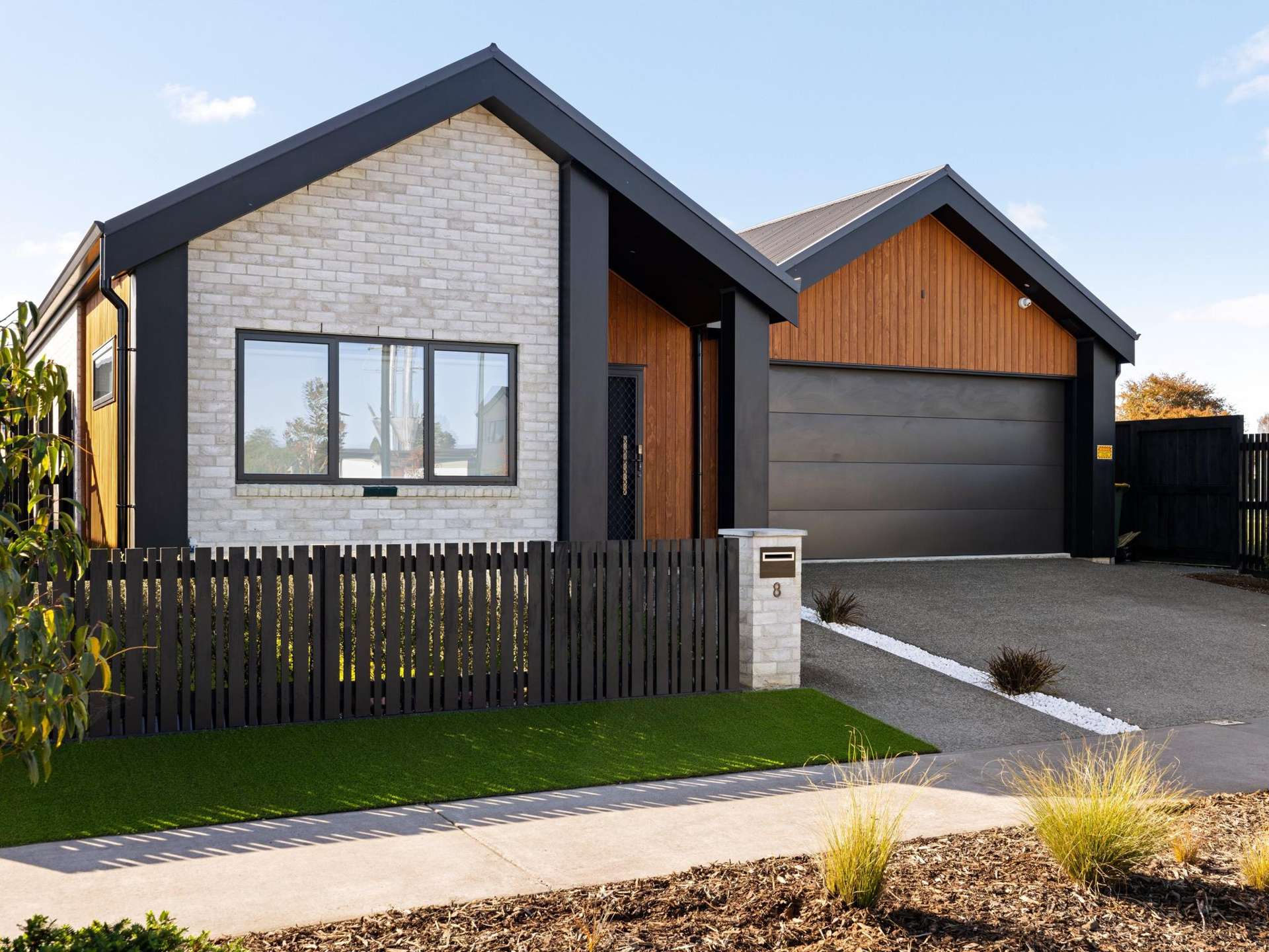 8 Halley Drive Chartwell_0