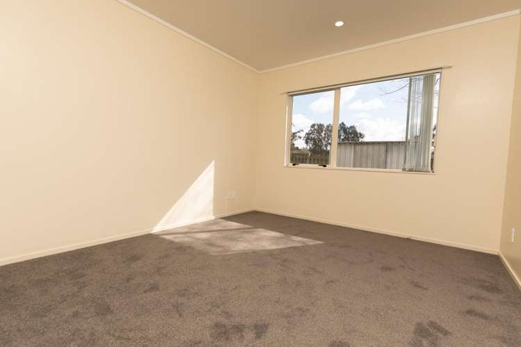 2/19 Velvet Crescent 10693_6
