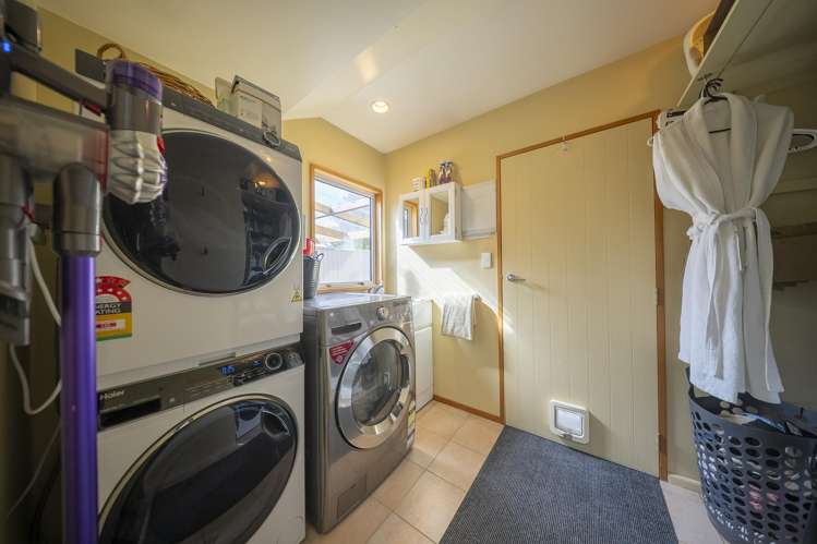 13 and 15 Melland Place Te Anau_35