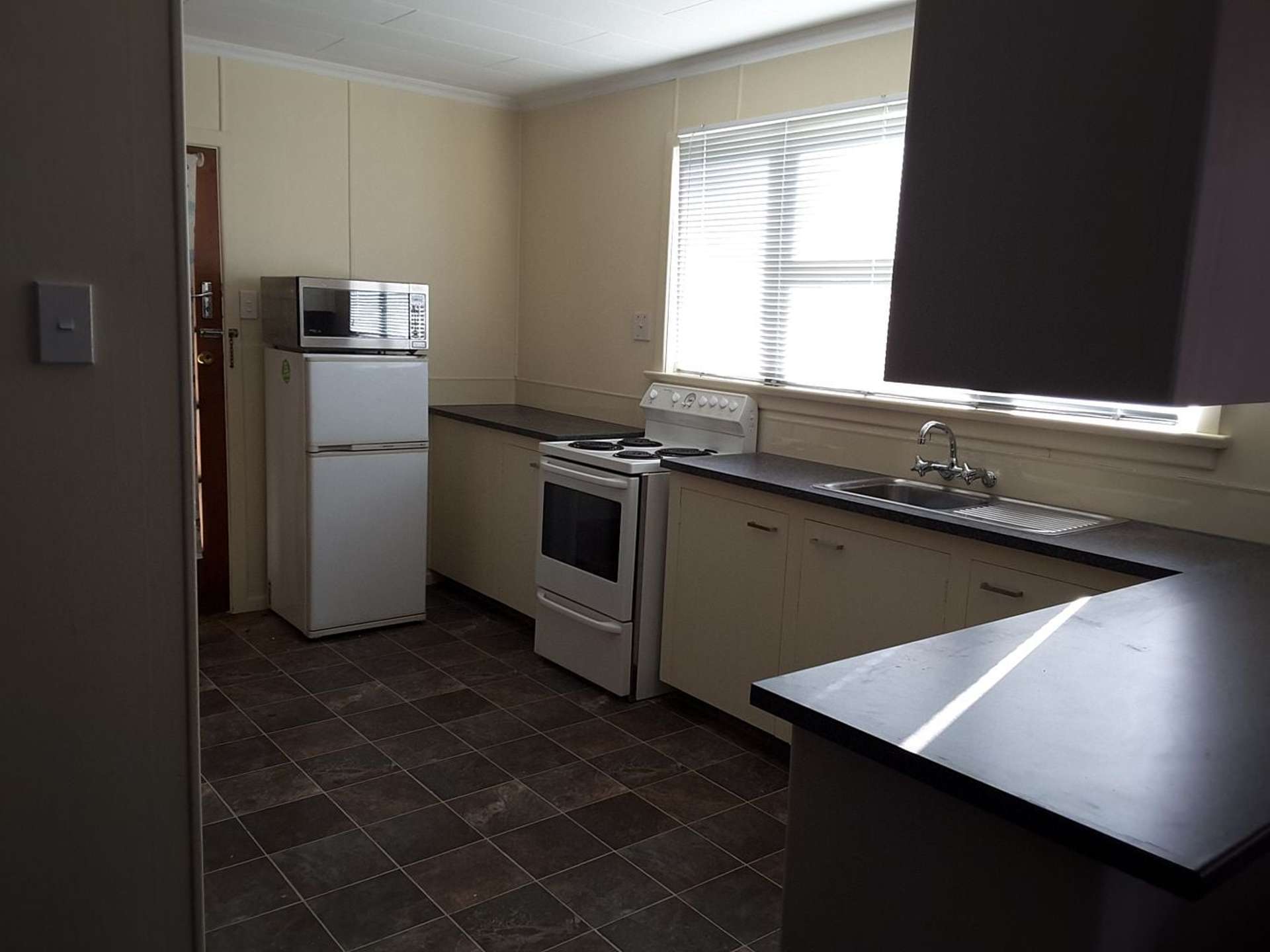 1/205 Tweed Street Appleby_0