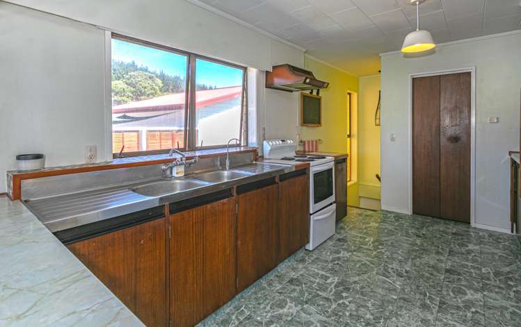 107 Titiro Place Onemana_10