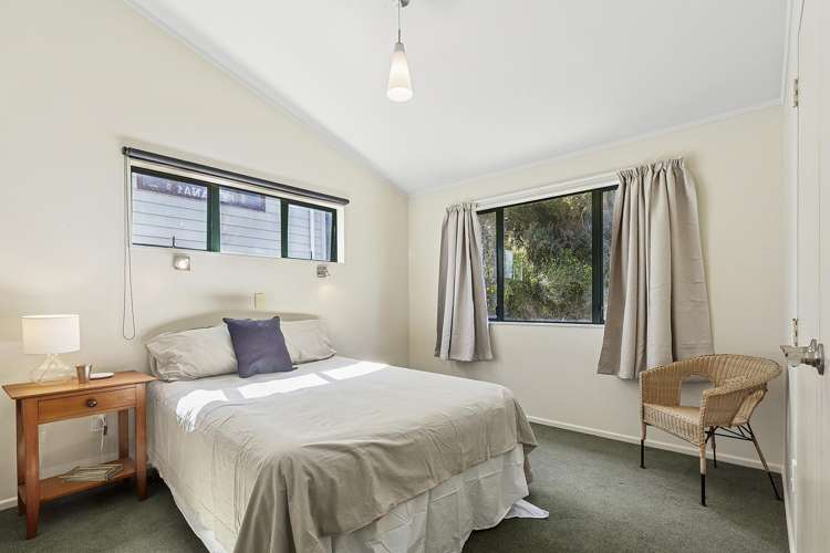 6 Mitika Way Strathmore Park_7