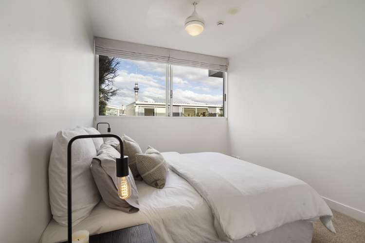 205/22 Fisher-Point Drive Auckland Central_15