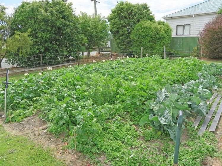 1 Wyre Street Kaitangata_16