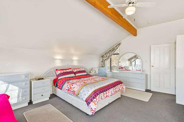 12 Riverview Road New Lynn_14