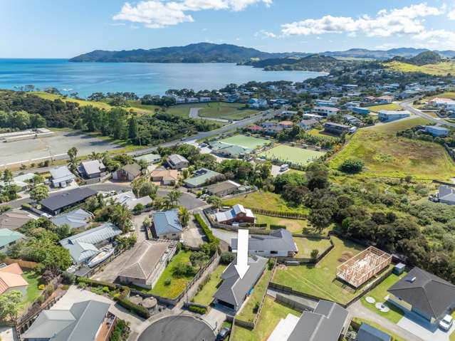 Contemporary comfort near Coopers Beach
