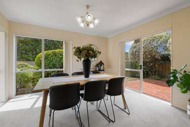 22 Vanderbilt Parade_4