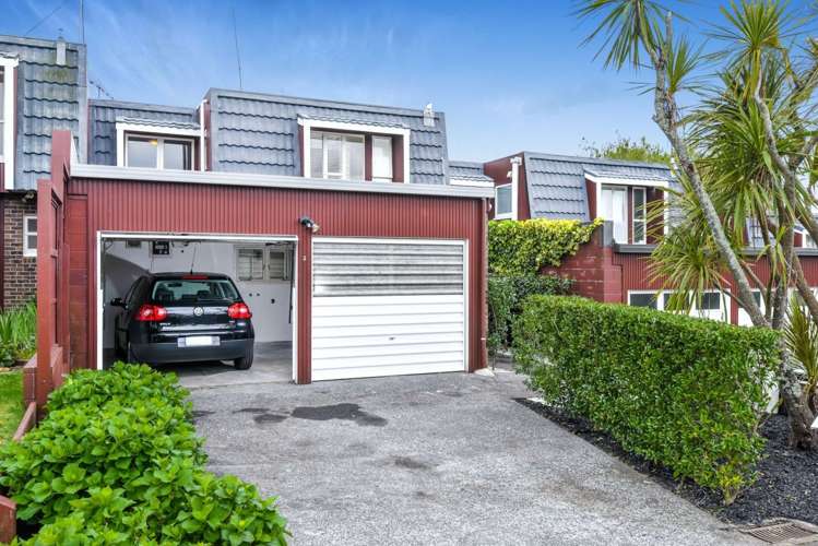 2/32 Lochiel Road Remuera_17
