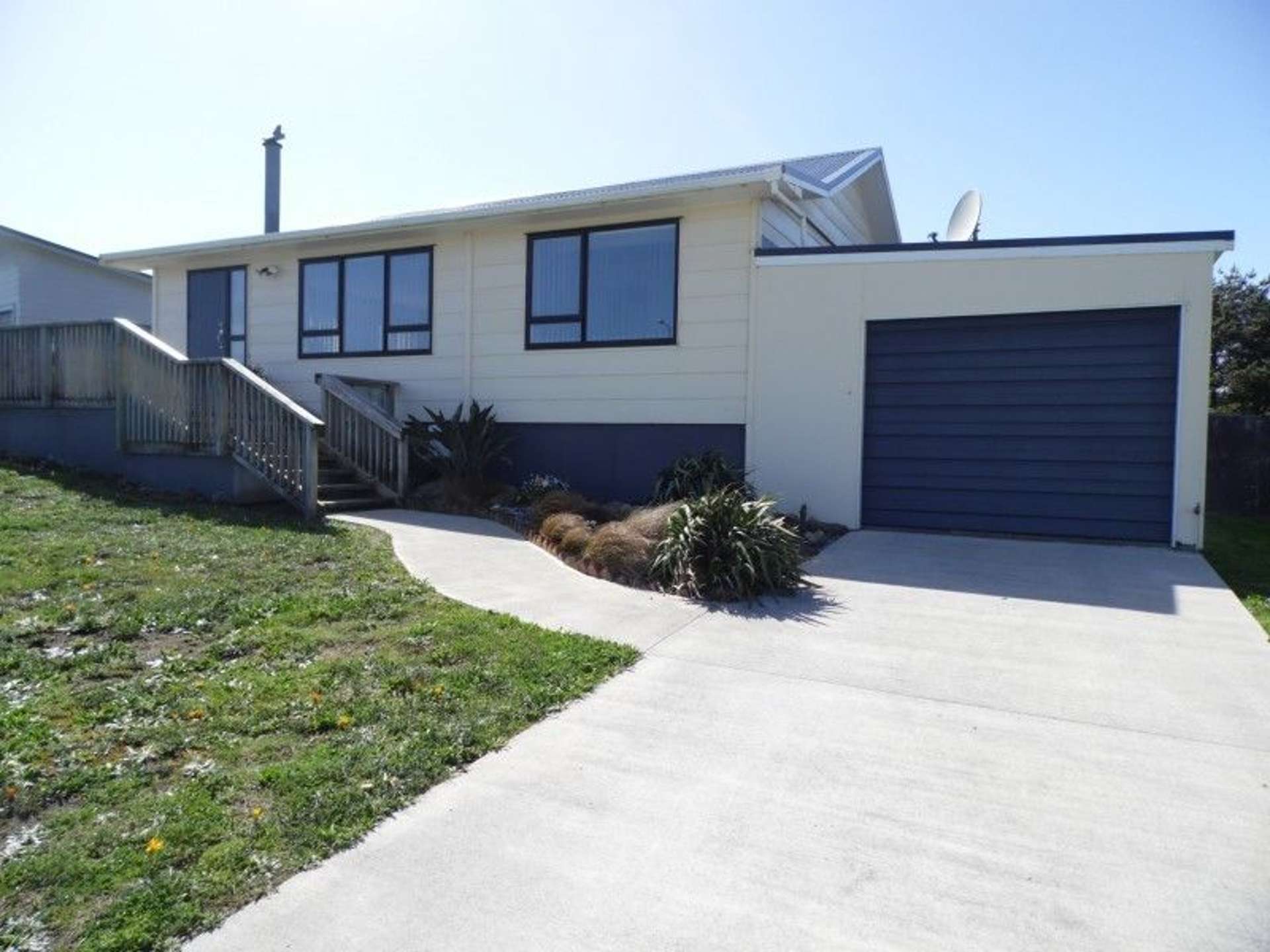 11 Taonui Street Waitarere Beach_0