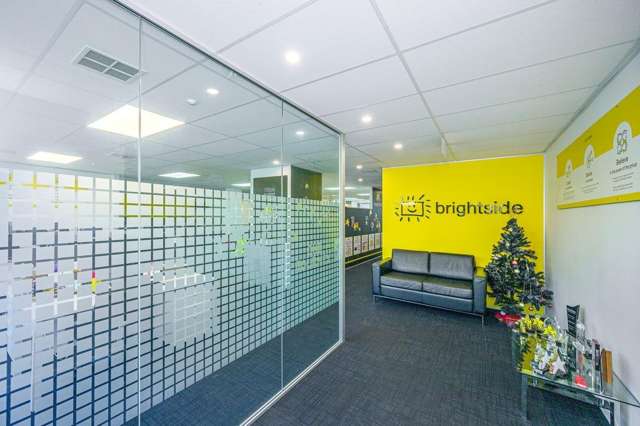 2/527B Rosebank Road Avondale_3