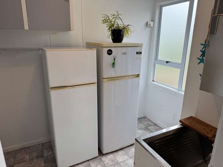 52 Fifth Avenue Urenui_11