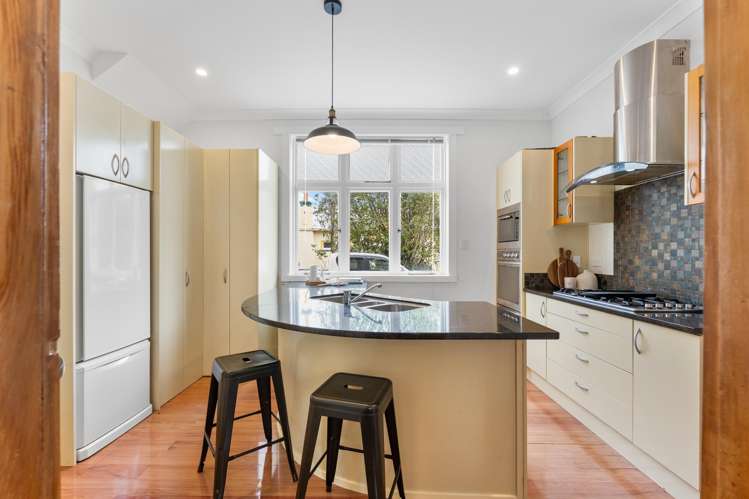 12 Cambridge Street Gonville_11