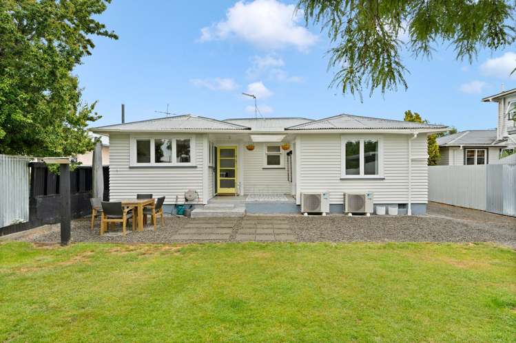 9 King Street Carterton_16