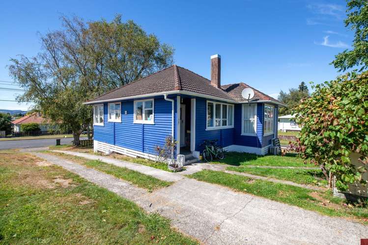 12 Ford Road Fordlands_12