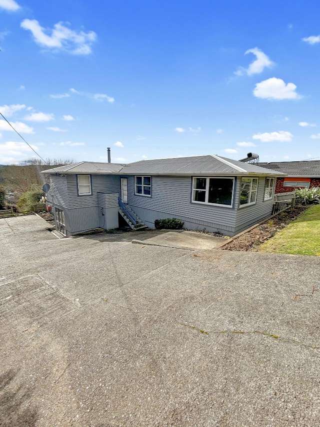 TAIHAPE - 3 BEDROOM