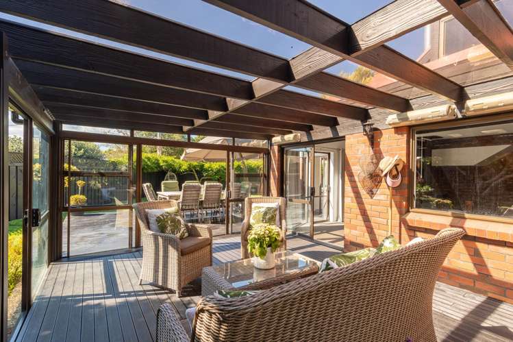 11 Johnswood Grove Clouston Park_22