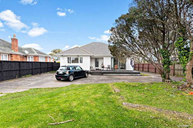 415 Richardson Road Mount Roskill_1