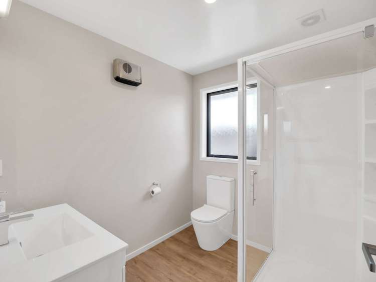 10 Petunia Drive Wigram_21