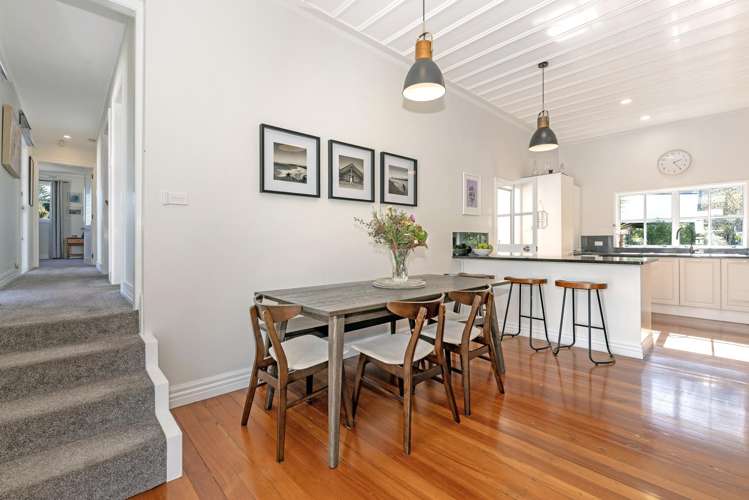 192 Russell Street_5