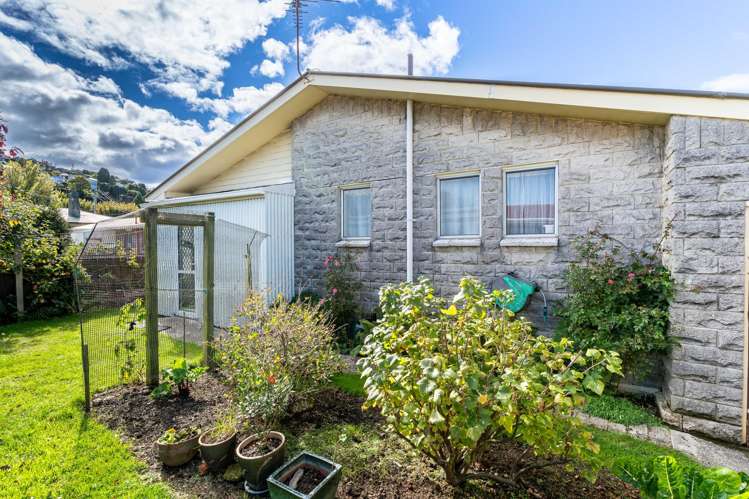 15B Baker Street Caversham_25
