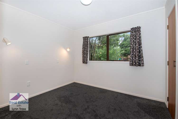 55a Crawford Crescent Kamo_11