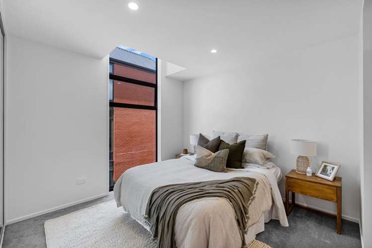 3/17 Donald Place Merivale_9