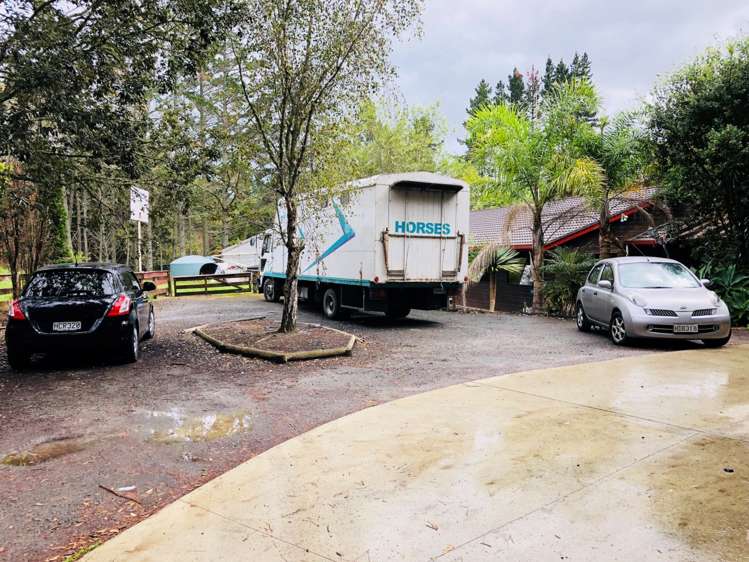 54 Young Access Dairy Flat_17