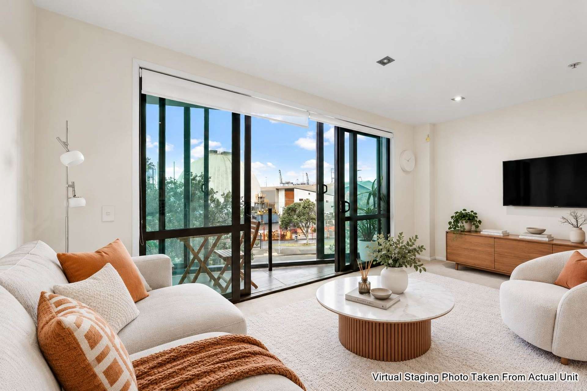 8 Dockside Lane City Centre_0