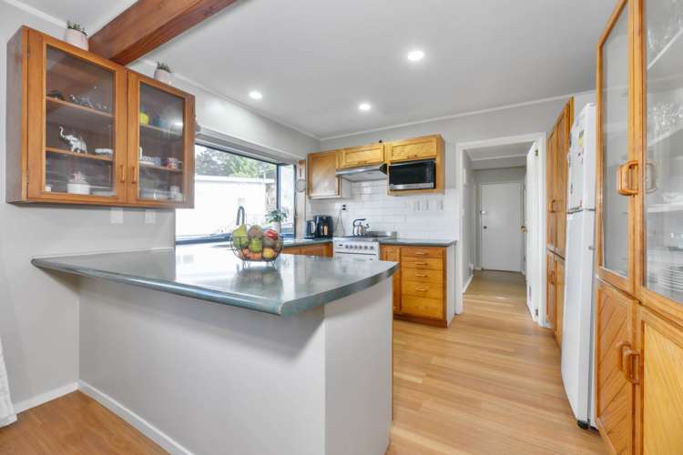18b Shetland Street Glen Eden_11