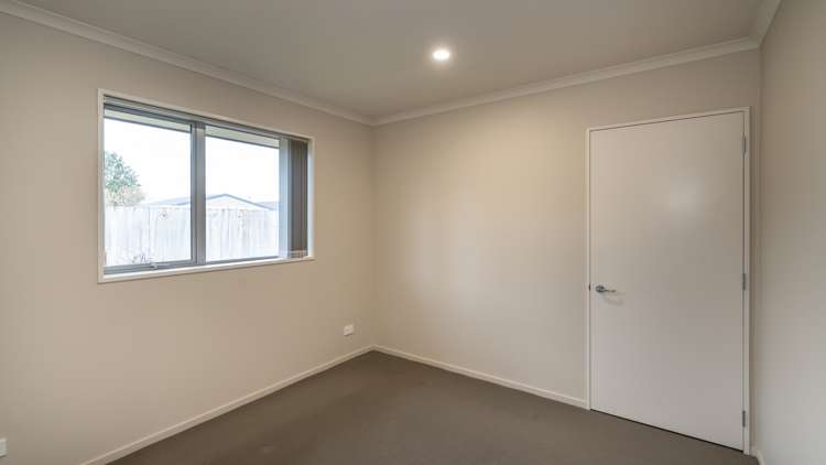 1 Stanwood Grove Darfield_18