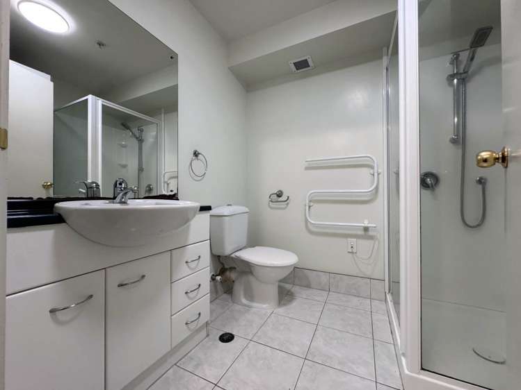 11/3c Harrison Road Mount Wellington_4