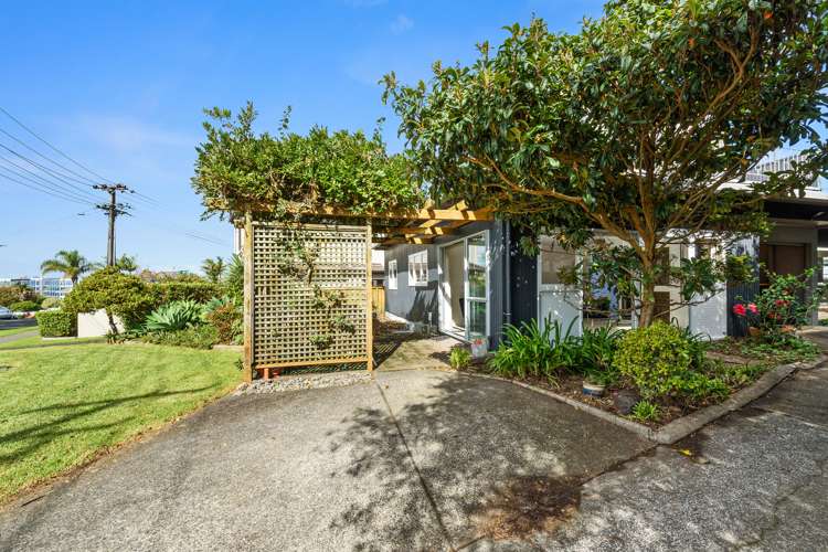 1/16 Rangitoto Terrace Milford_17
