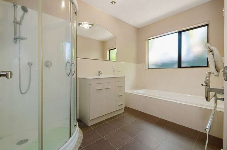 12a Glenross Drive Wattle Downs_10